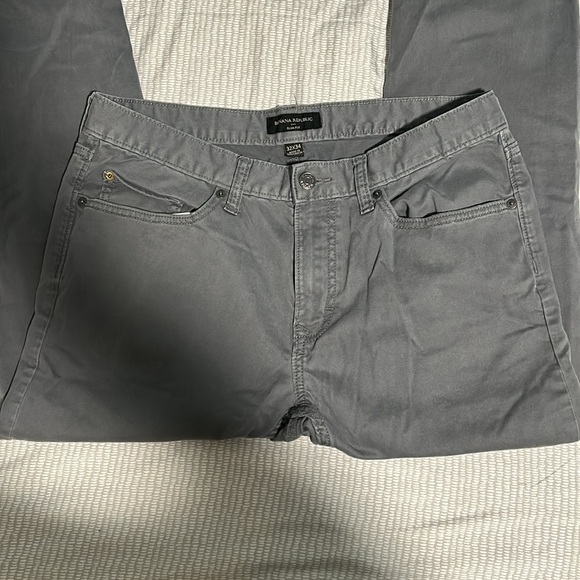 Men’s Banana Republic Pants - Picture 3 of 4